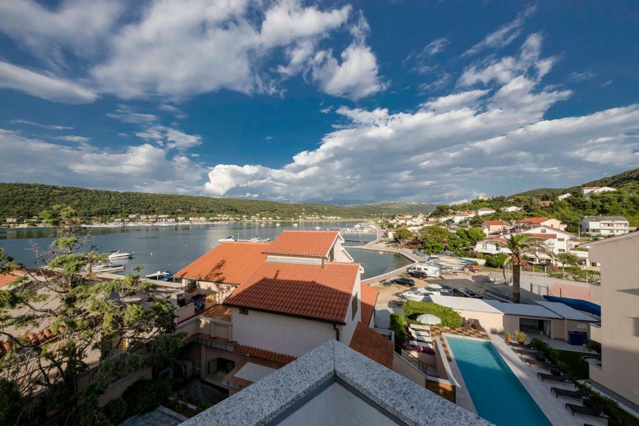 Apartmani Sanjin Tariba Supetarska Draga Exterior photo