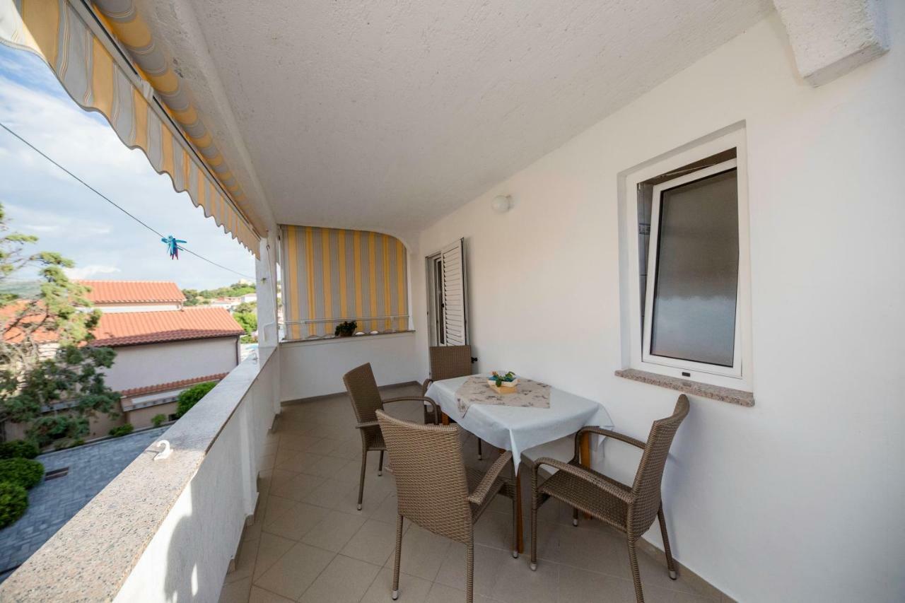 Apartmani Sanjin Tariba Supetarska Draga Exterior photo
