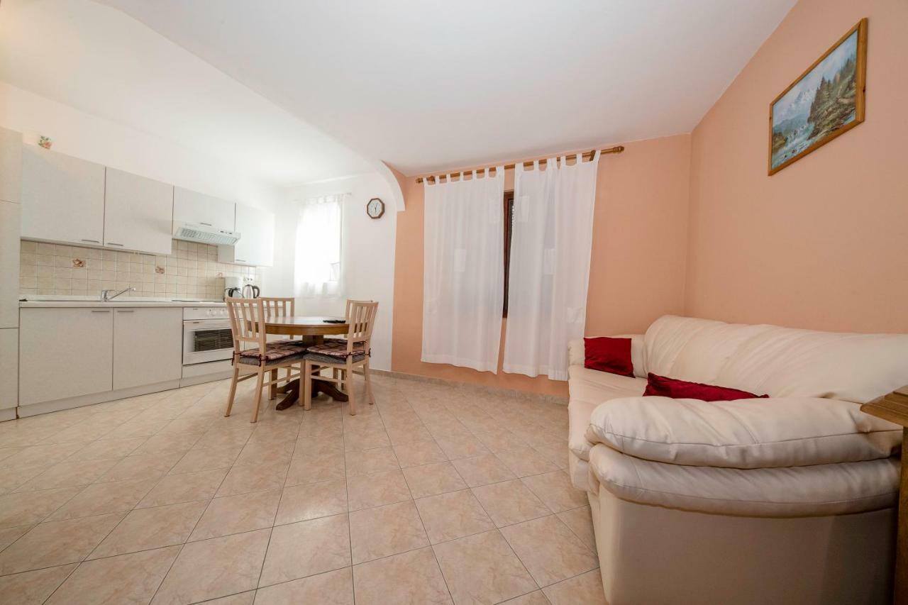 Apartmani Sanjin Tariba Supetarska Draga Exterior photo